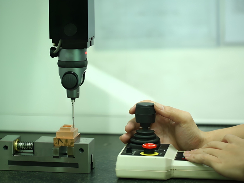 SuHong Plastic Mould has firmly established